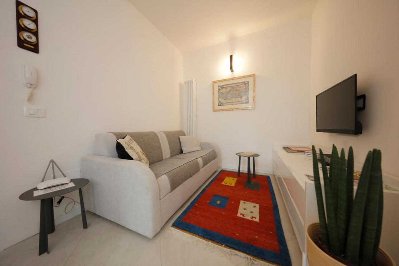 Siena Uptown - Sabrina'S Charming Apartment מראה חיצוני תמונה